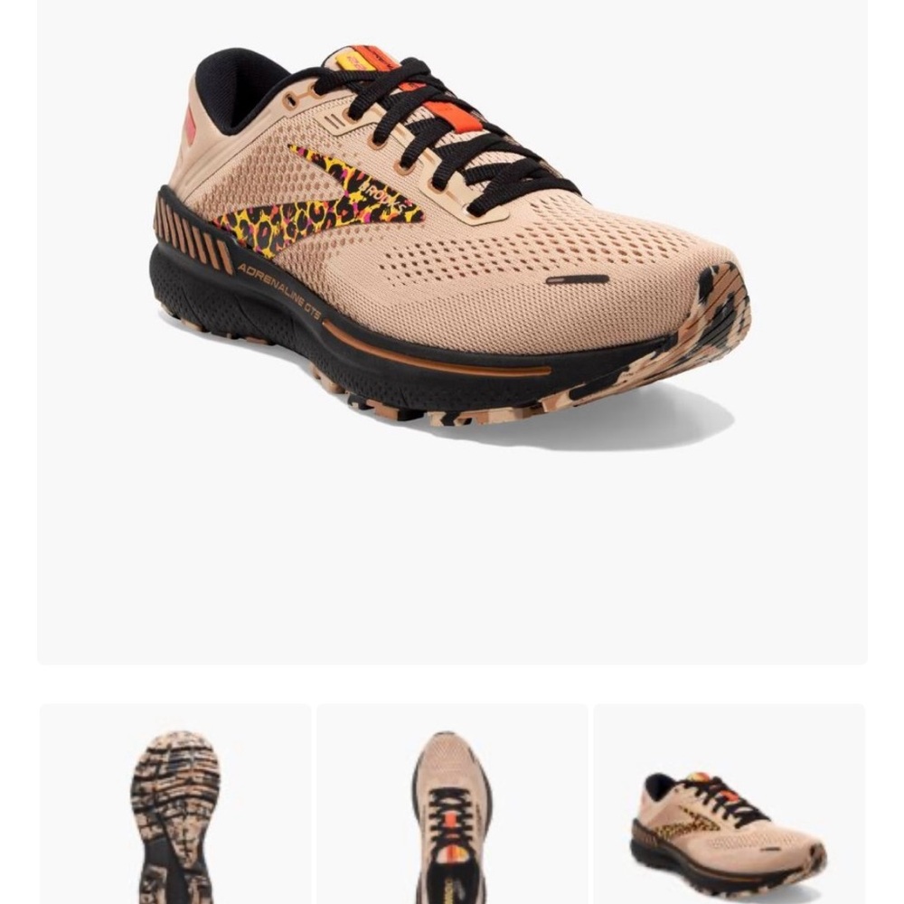 Women’s Running Shoes